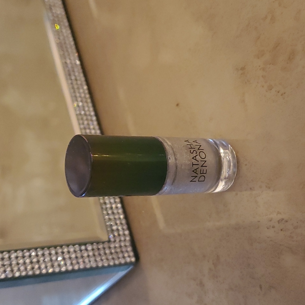Chroma Crystal Liquid Eyeshadow